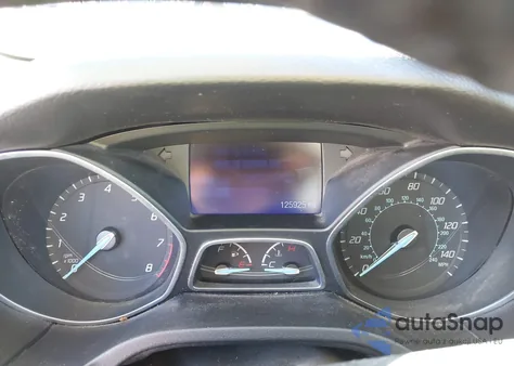 2013 Ford Focus Se z USA, uszkodzony, nr VIN 1FADP3F23DL223389